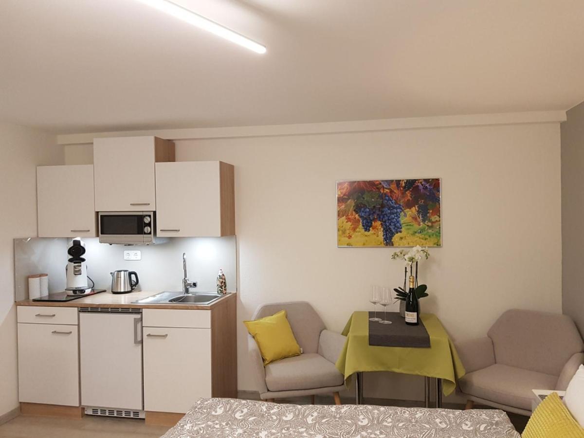 Gästezimmer-Apartment Heidi Hönl Buergstadt Exterior foto